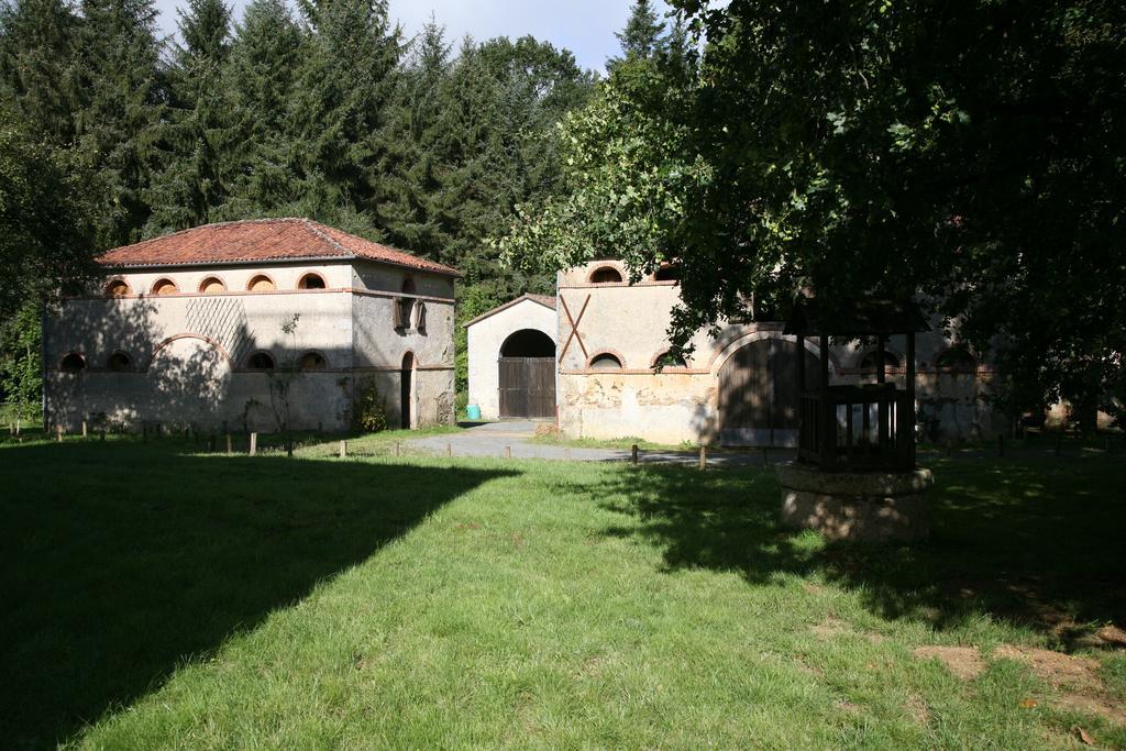 Domaine De Chantemerle Moutiers-Sous-Chantemerle Exterior photo