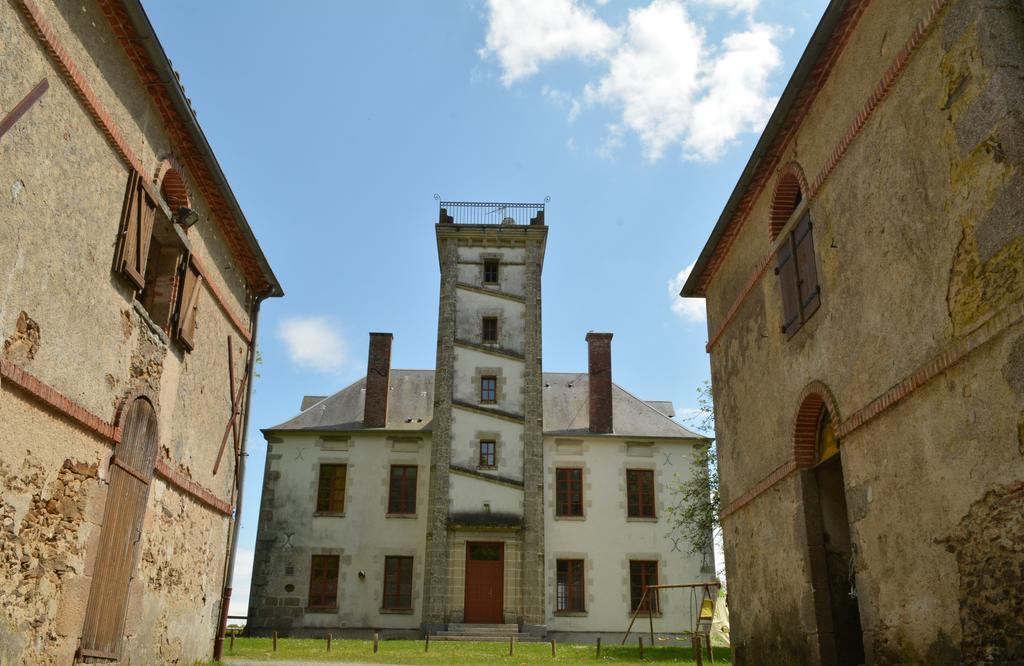 Domaine De Chantemerle Moutiers-Sous-Chantemerle Exterior photo