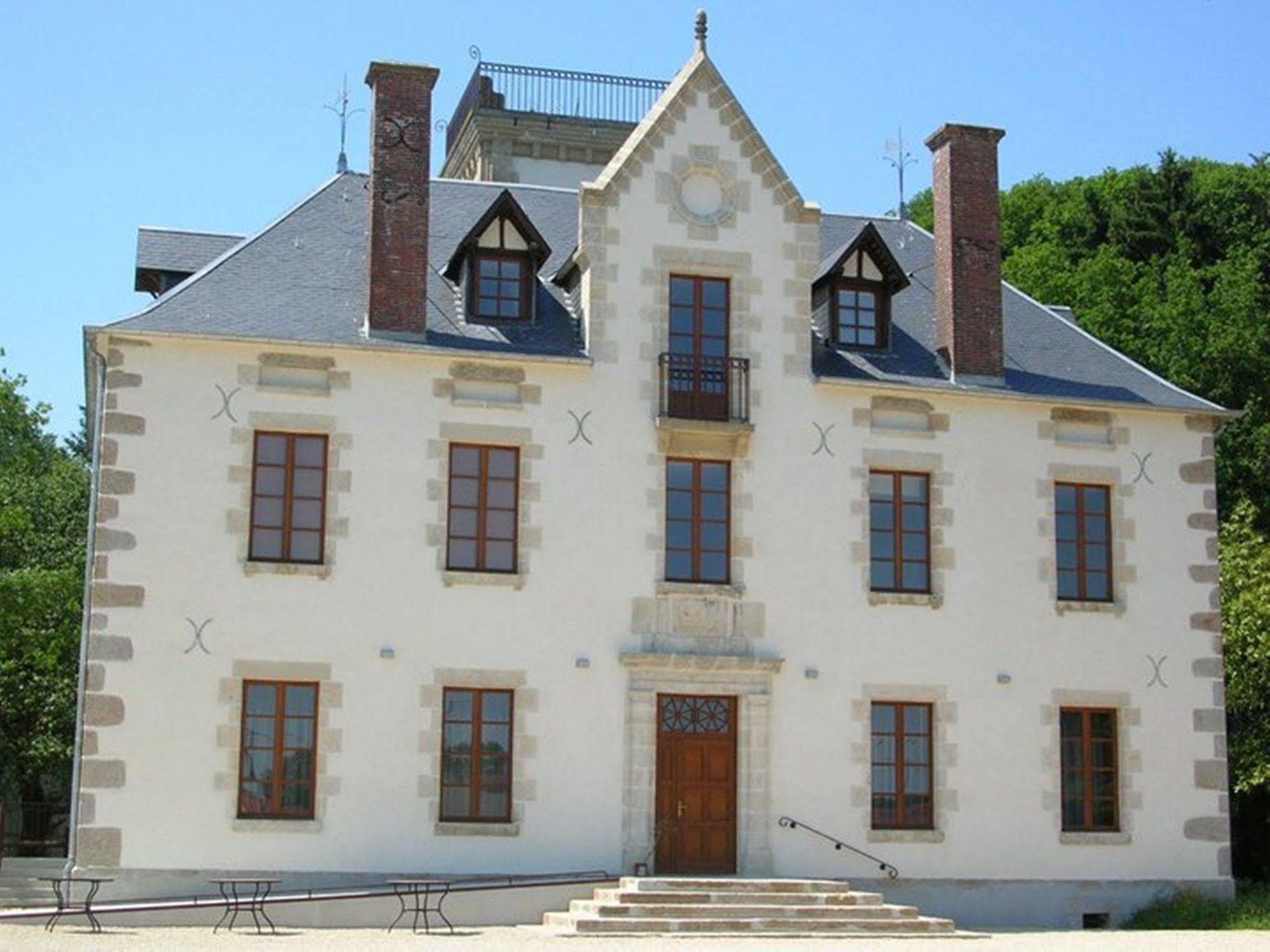 Domaine De Chantemerle Moutiers-Sous-Chantemerle Exterior photo